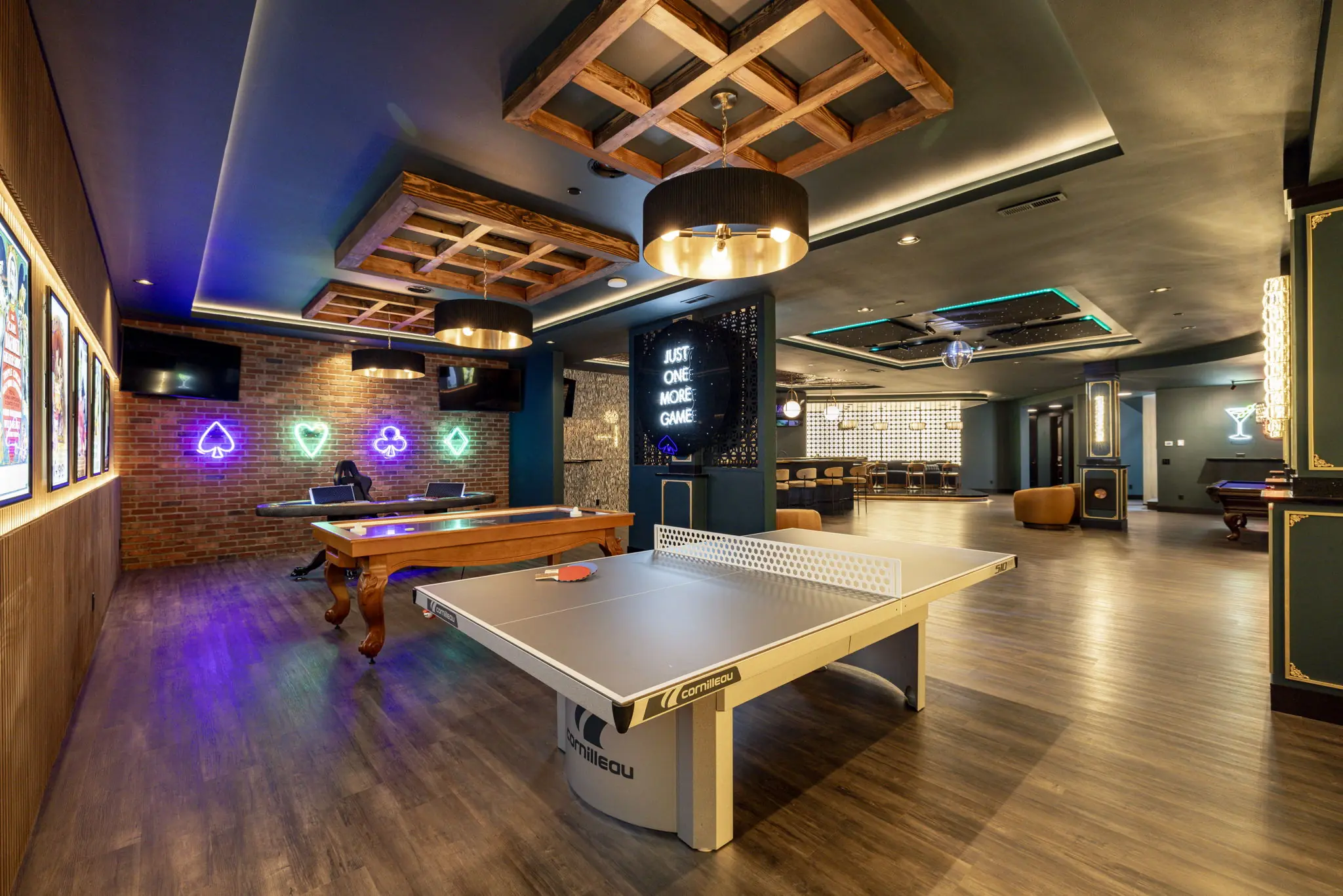 table tennis bar