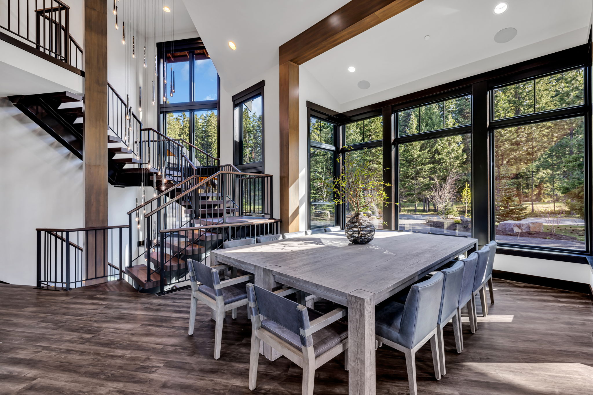 dining table at the grand retreat