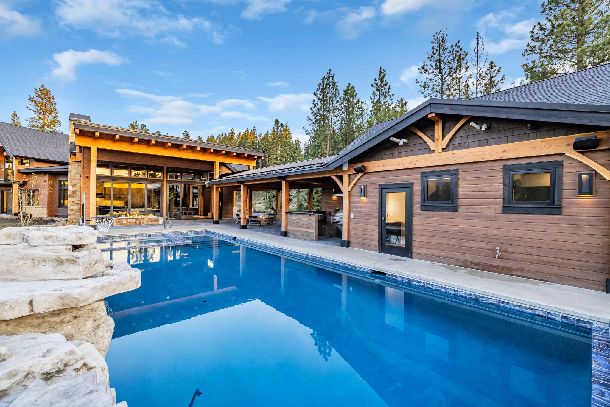 Outdoor Entertainment Area for guests