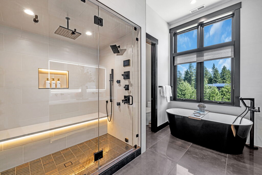 big bathroom at the grand retreat