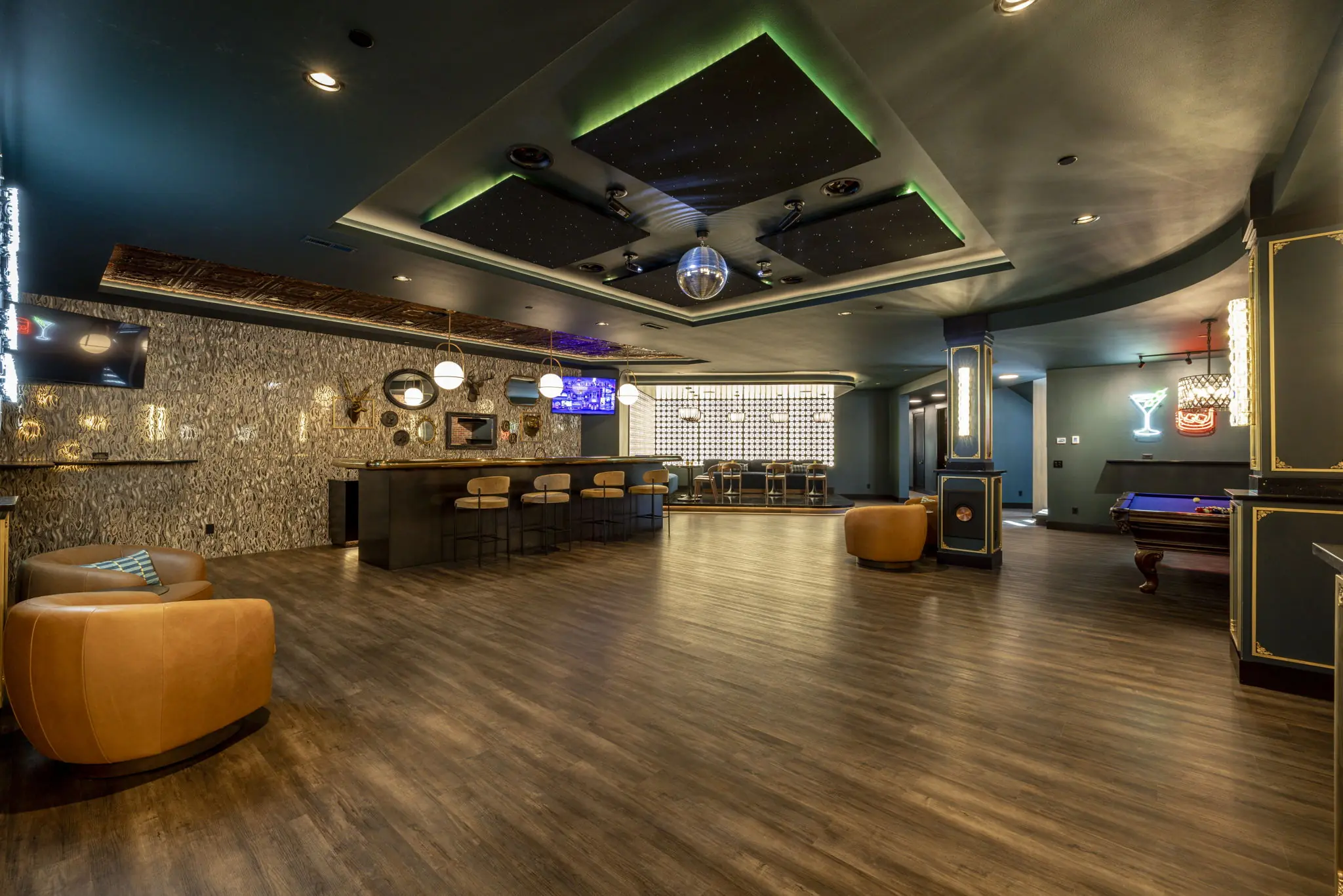lounge area