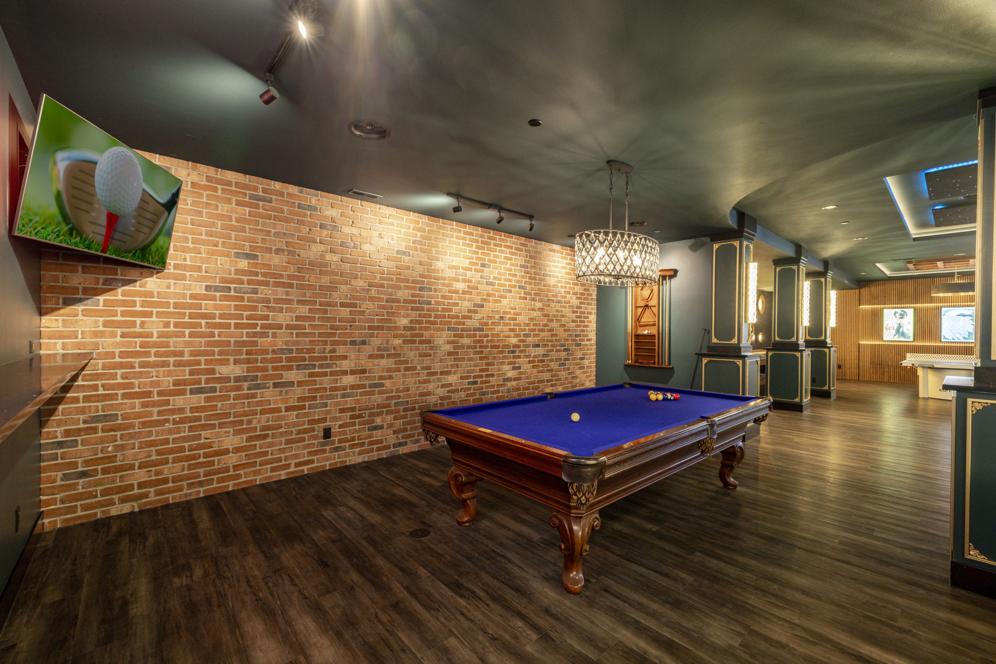 speakeasy pool table