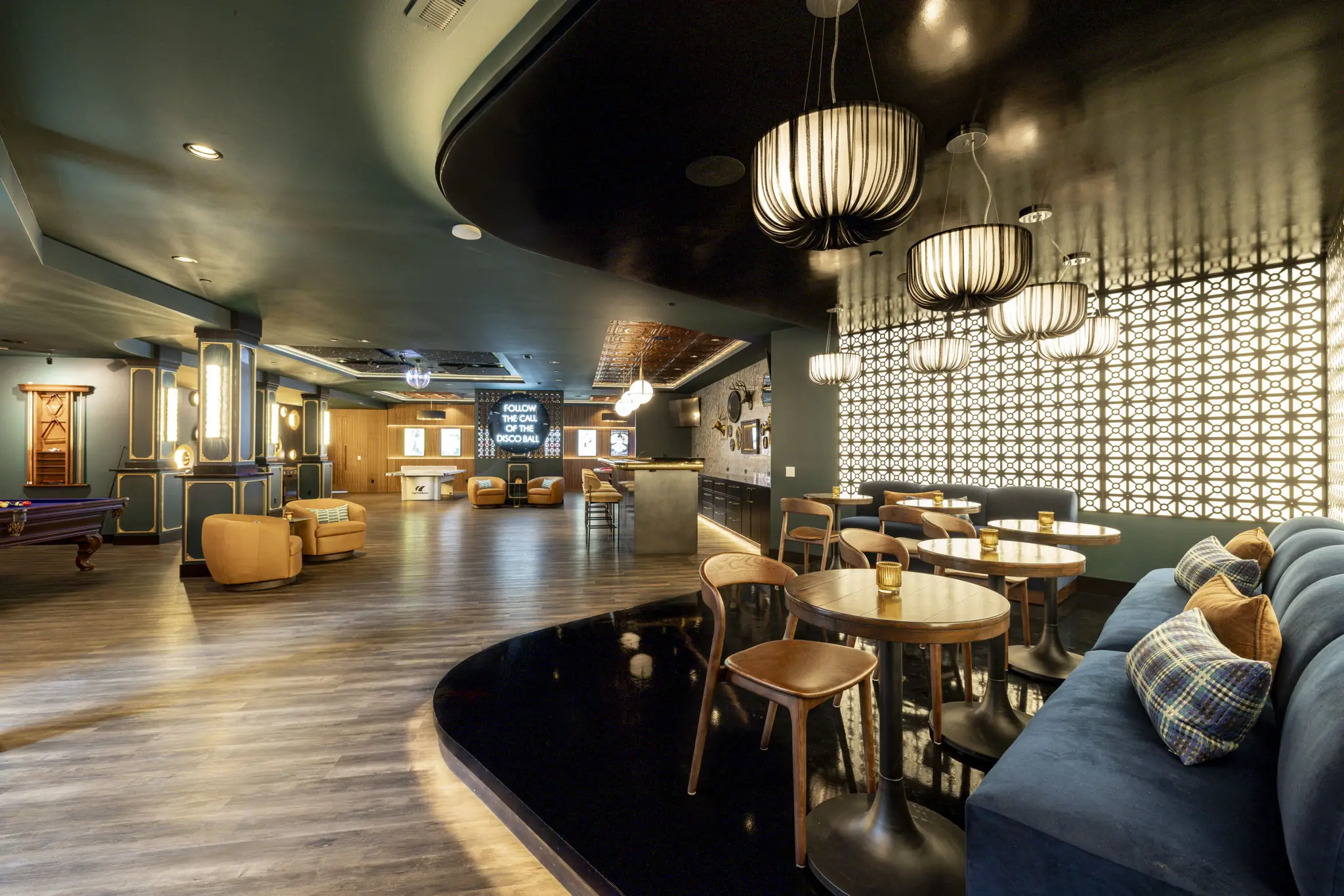 lodge seating area