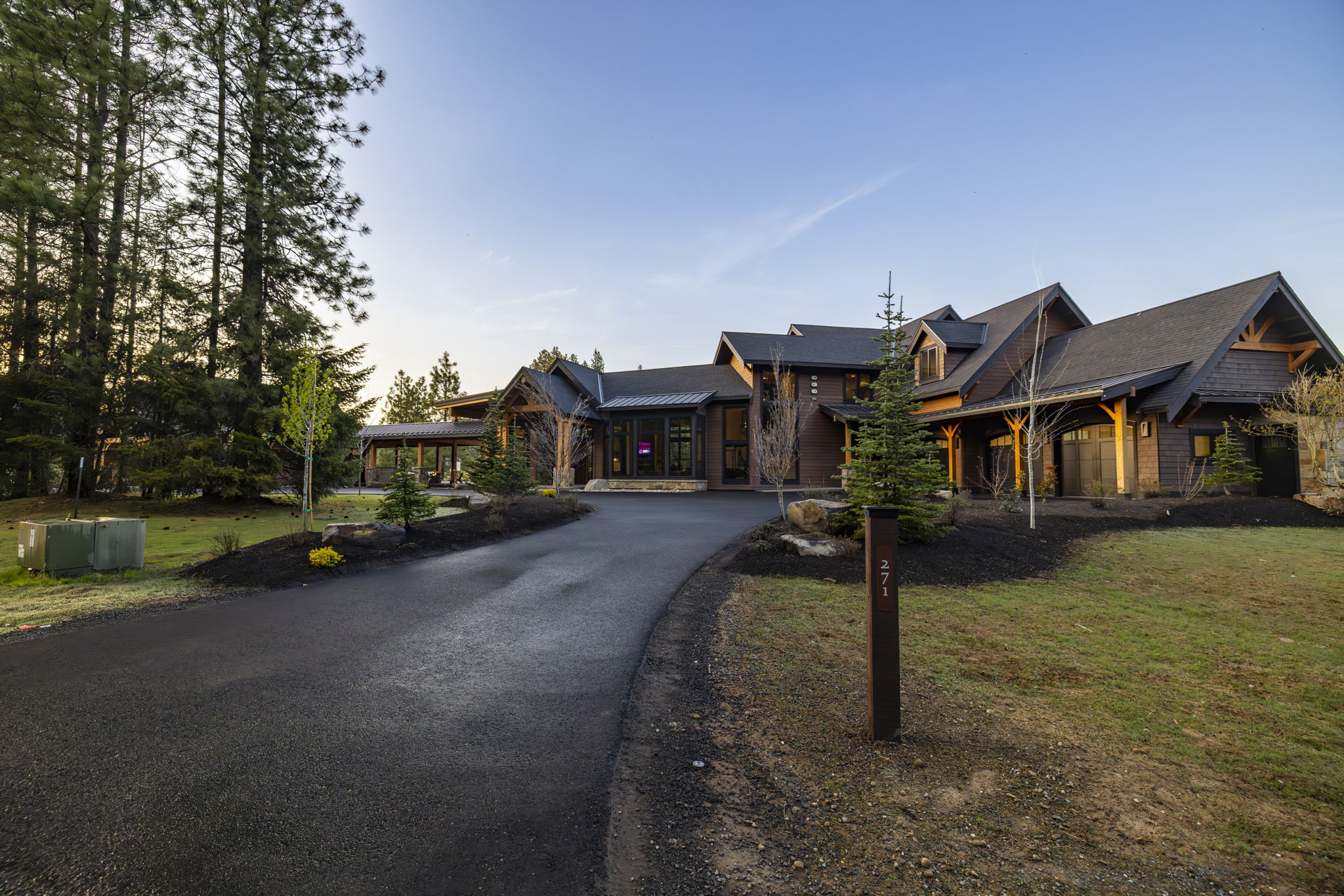 Entrance to The Grand Retreat at Suncadia